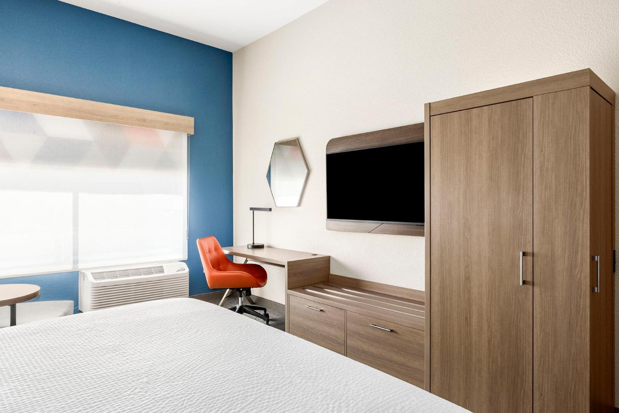 Express & - West - Tolleson Hotel