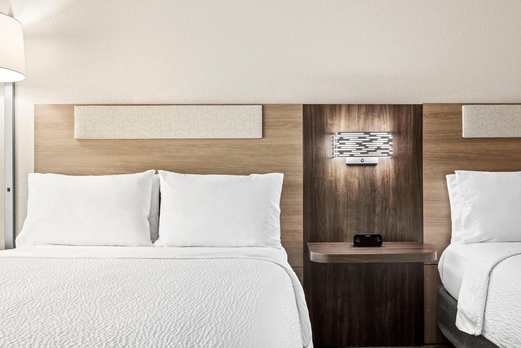 Express & - West - Tolleson By Ihg Hotel Phoenix