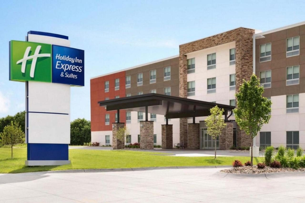 Express & - West - Tolleson By Ihg Hotel 2*